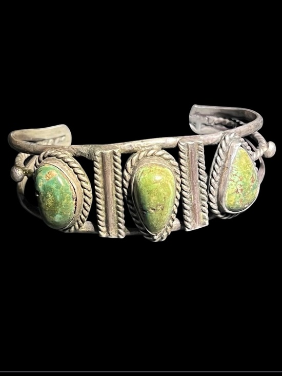 Native American Jewelry - Vintage Fred Harvey Era Navajo Gaspeite Turquoise Sterling Silver Cuff Bracelet